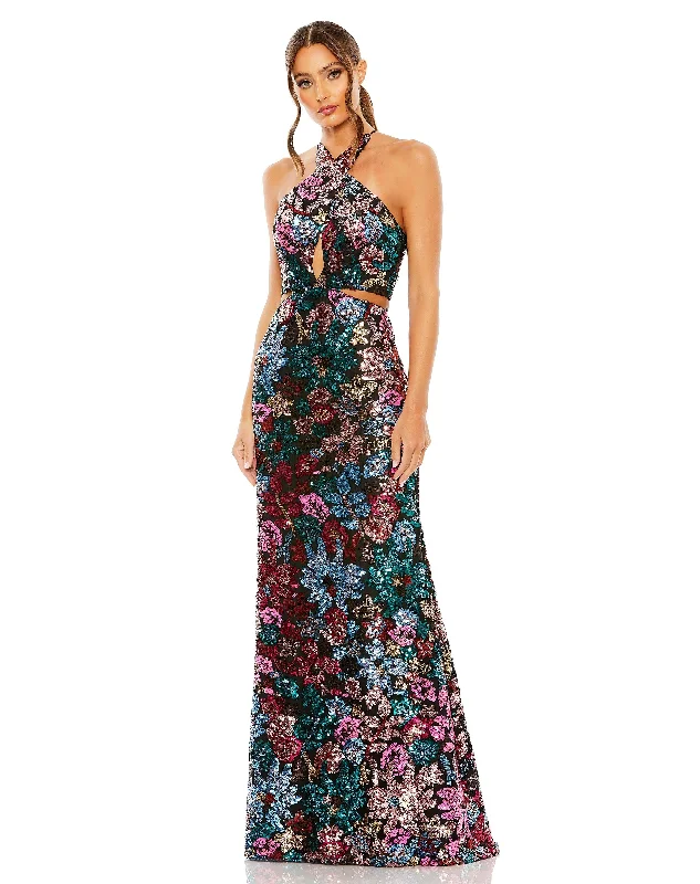 Women's Plus-Size Attire Mac Duggal 49695 Long Halter Formal Prom Dress