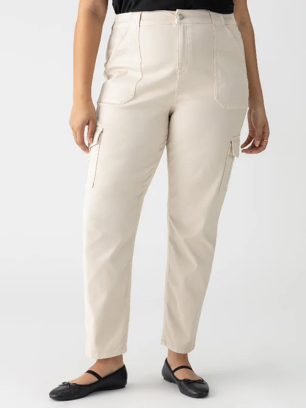 Women's Clothing For Outdoor Activities Sculpted Hayden Cargo Standard Rise Pant Toasted Almond Inclusive Collection