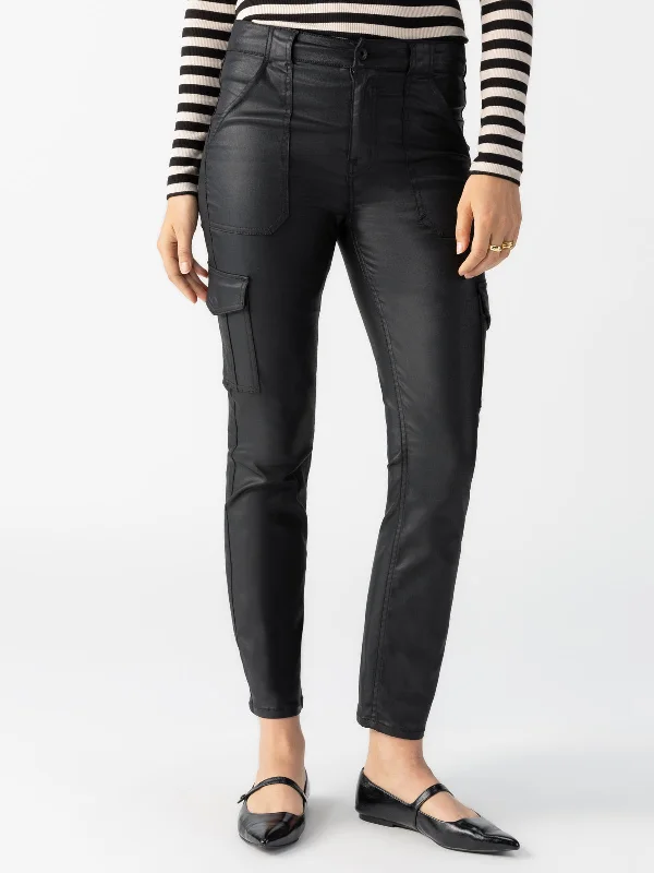 Comfortable Women's Apparel Sculpted Hayden Cargo Standard Rise Pant Slick Black